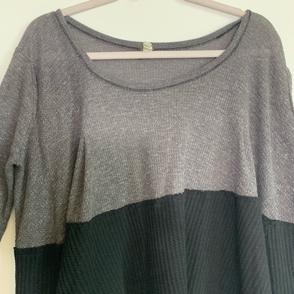 Free People colorblock loose top - Picture 5 of 11